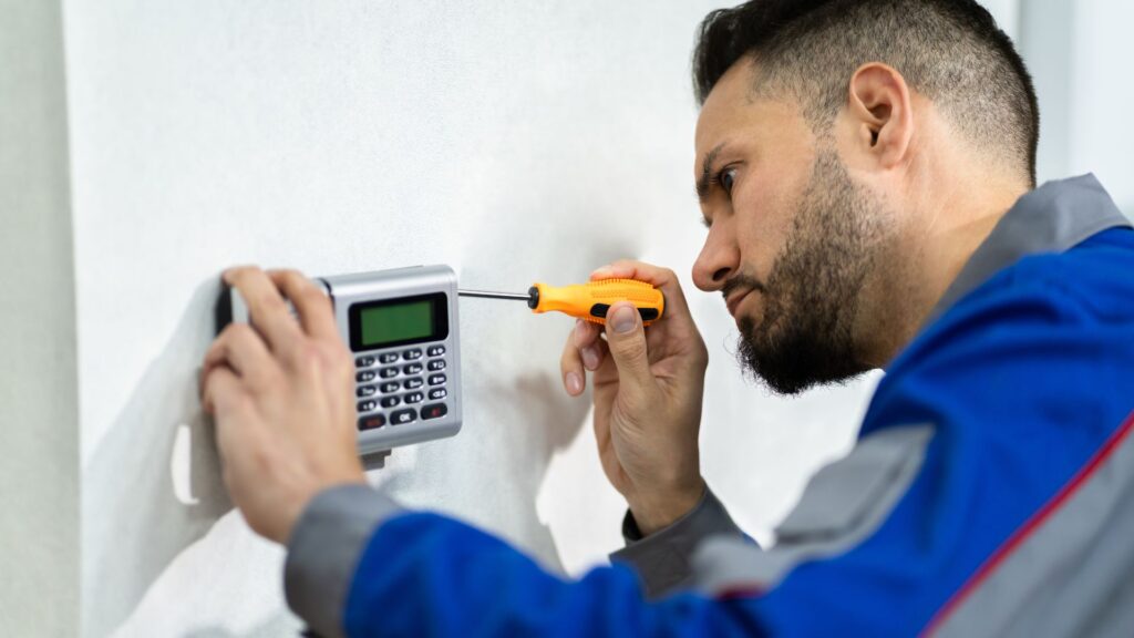 Zuhause sichern in Aachen - Schlüsseldienst Aachen - Einbruchschutz - Sicherheitstechnik - Fenstersicherung - Türsicherung