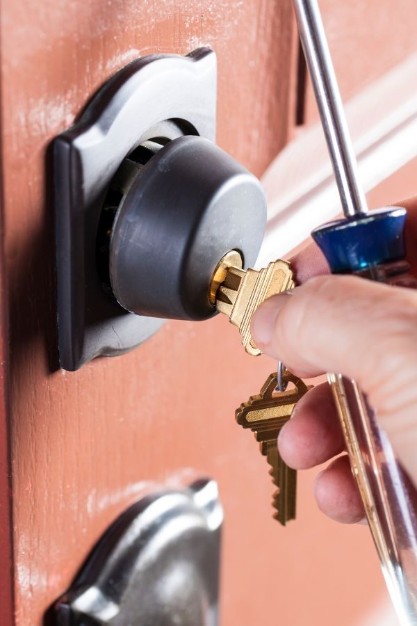 Schlüsselnotdienst in Aachen - Schlüsseldienst Aachen - Türöffnung